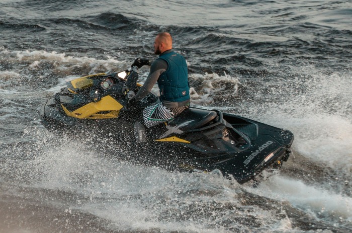 Jet Ski lagune Orée Dorée